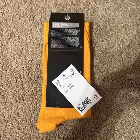 socks - Picture 3 of 3